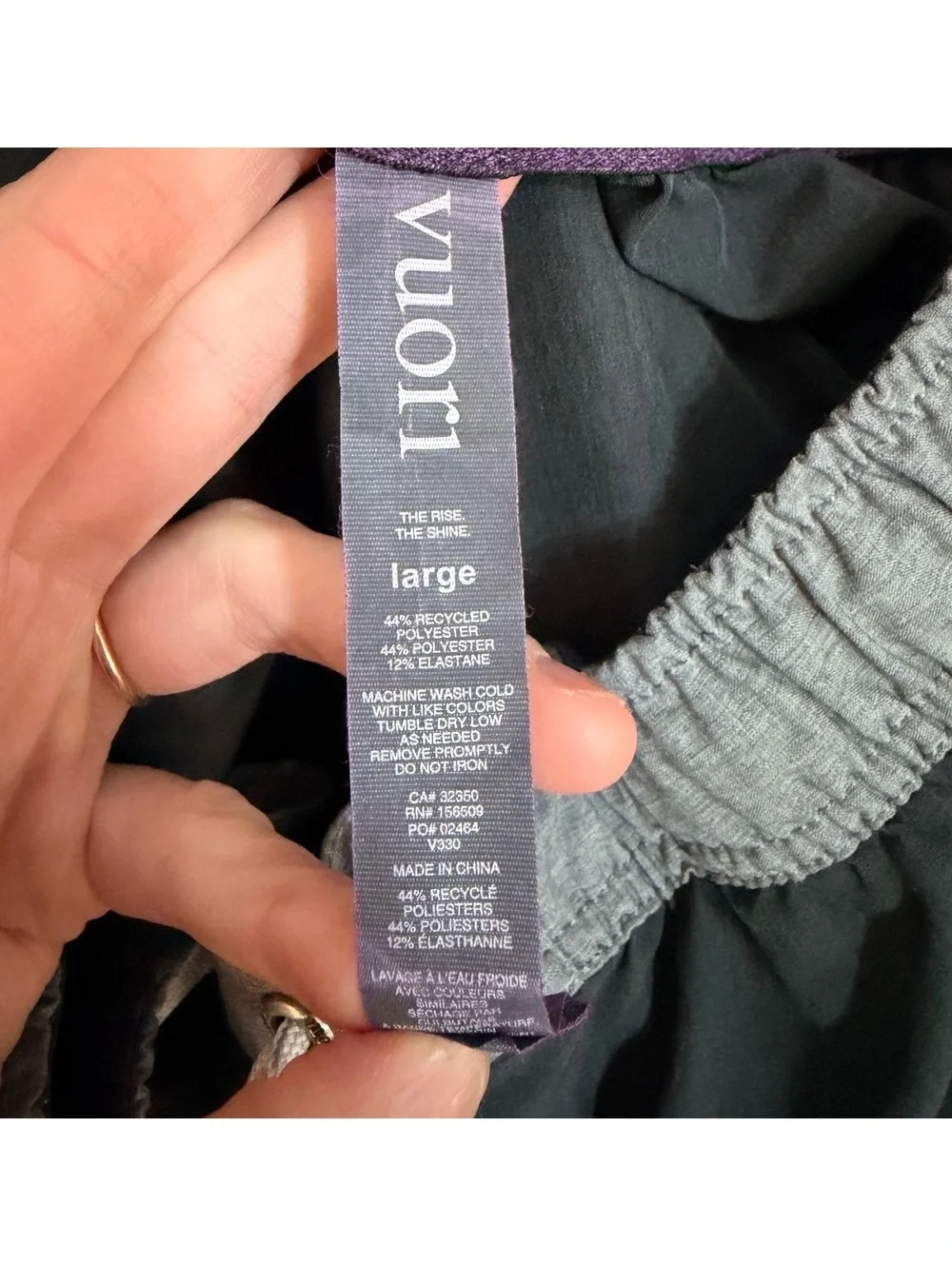 Men’s Black and Gray Vouri Banks Shorts Size Large